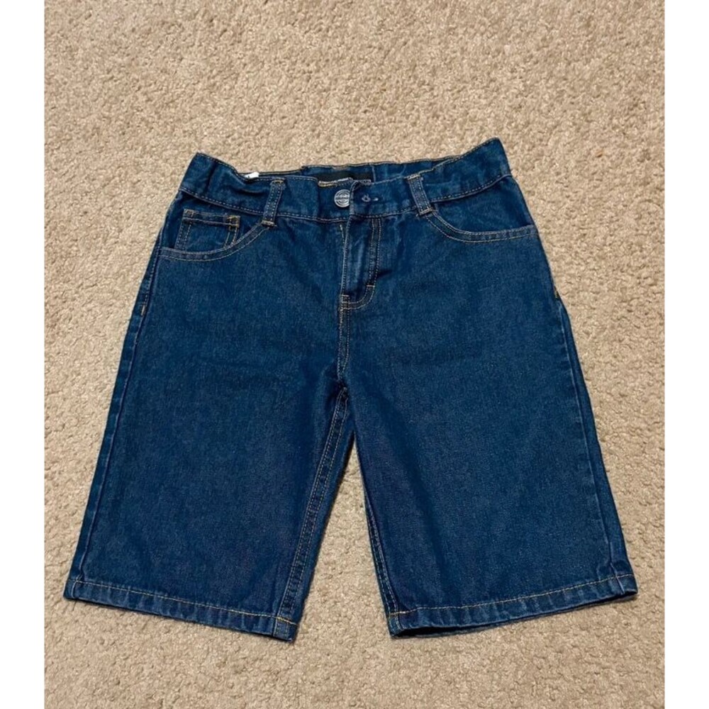 Shorts - Picture 1 of 5